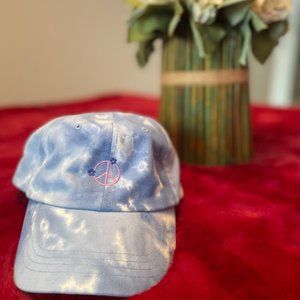 NWOT Vince Camuto Blue Tye Dyed Peace Baseball hat cap